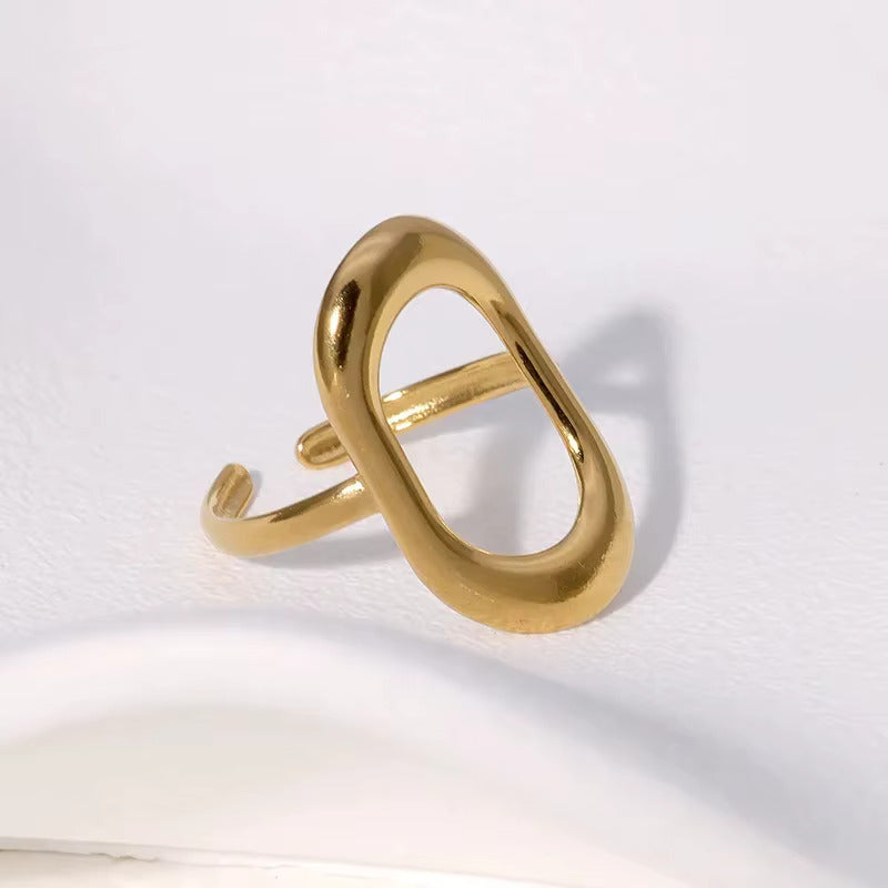 "Anello Intimo – Oro e Argento"